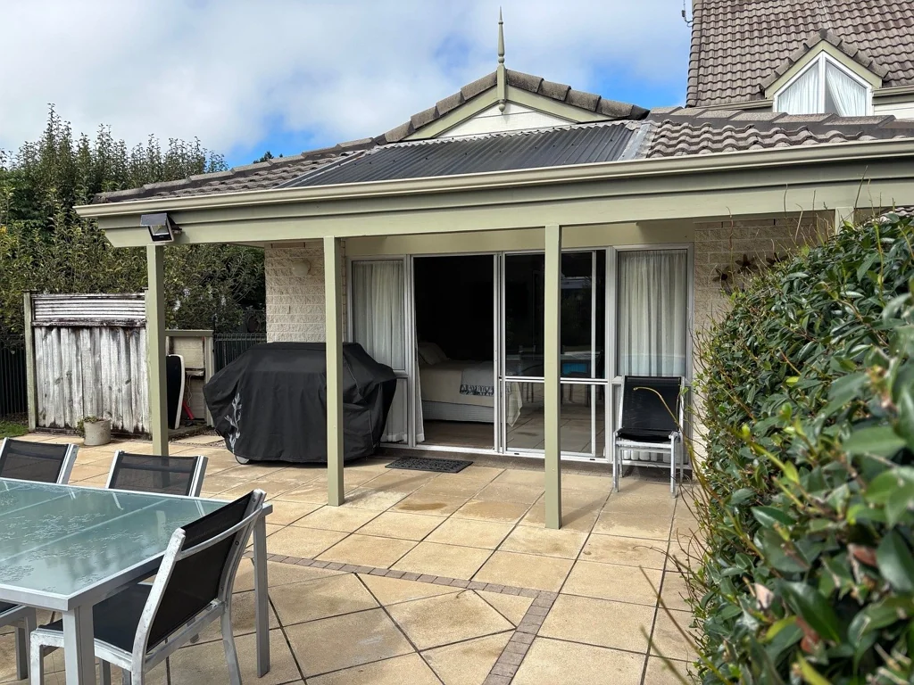 One Bedroom Fully Furnished