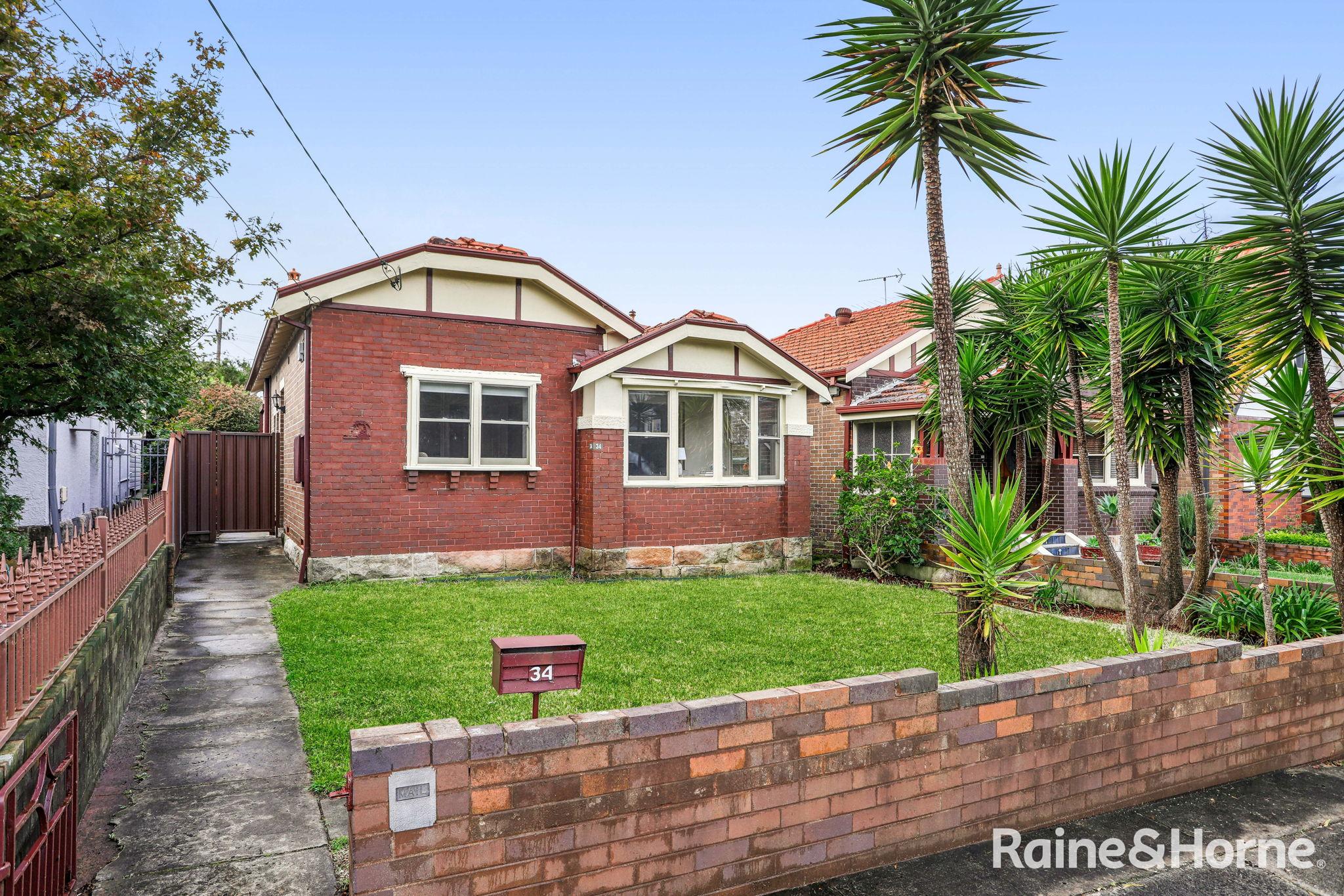 34 LEONORA ST, EARLWOOD NSW 2206, 0 habitaciones, 0 baños, House