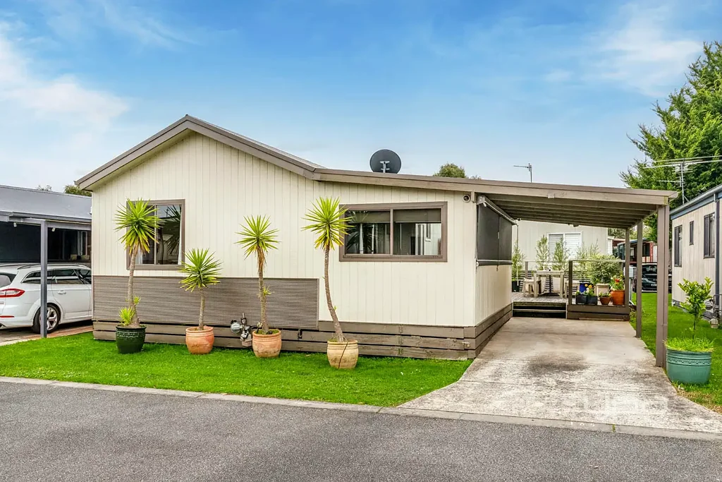 Dromana 3 Bedroom Holiday Haven, Permanent Dream or Investment Bonanza