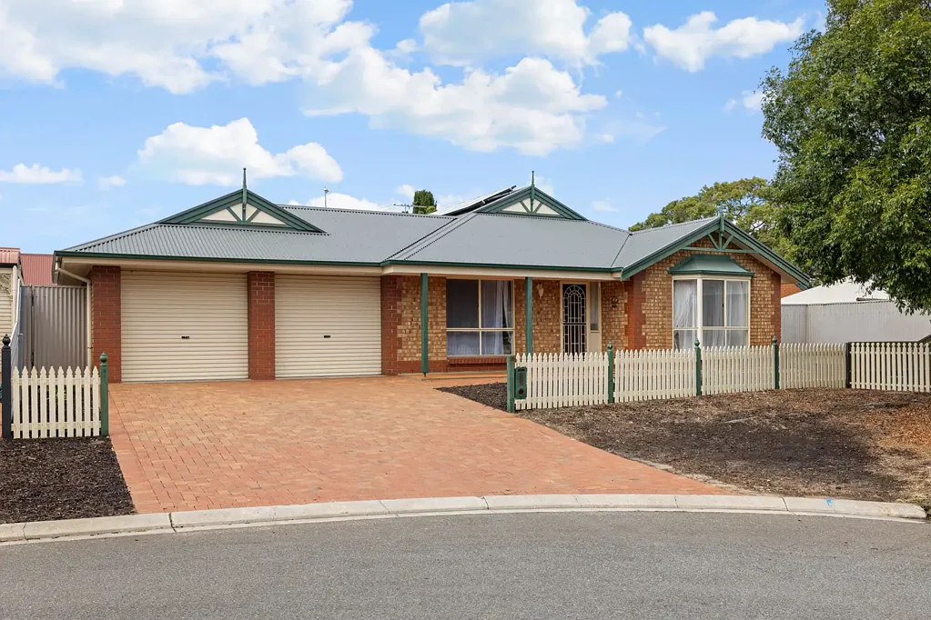 30 Featherstone Circuit, Greenwith, SA 5125