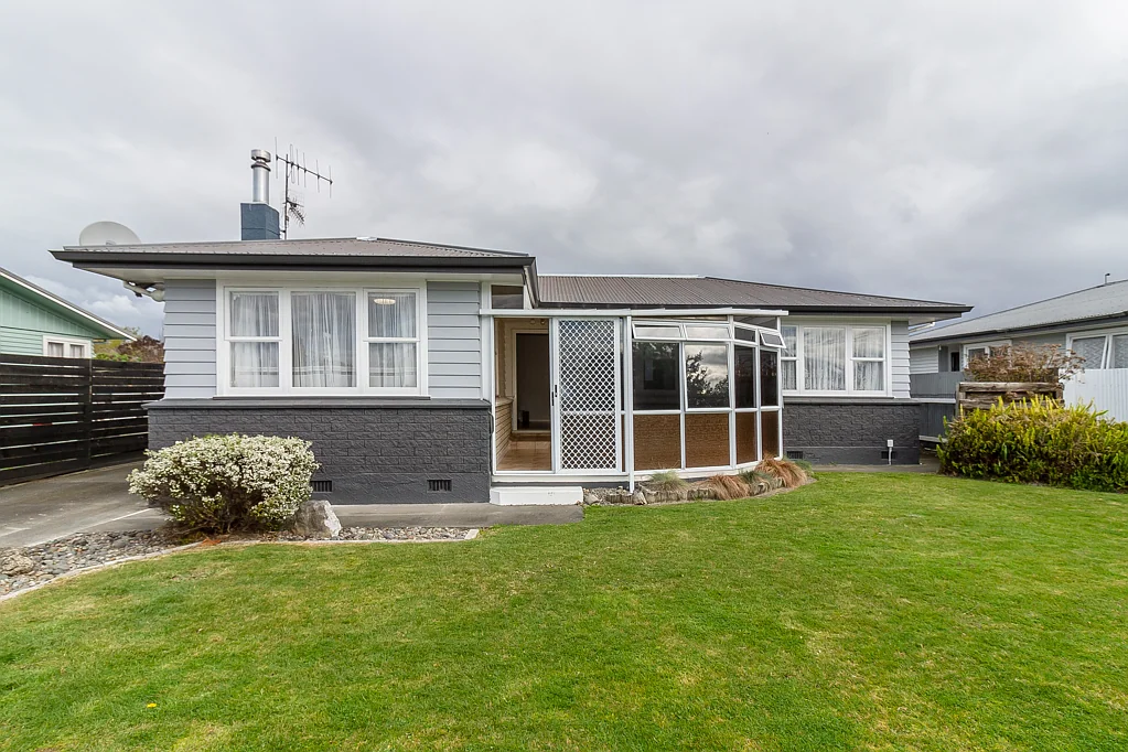 18 Clark Avenue, Pirimai, Napier, Hawke's Bay