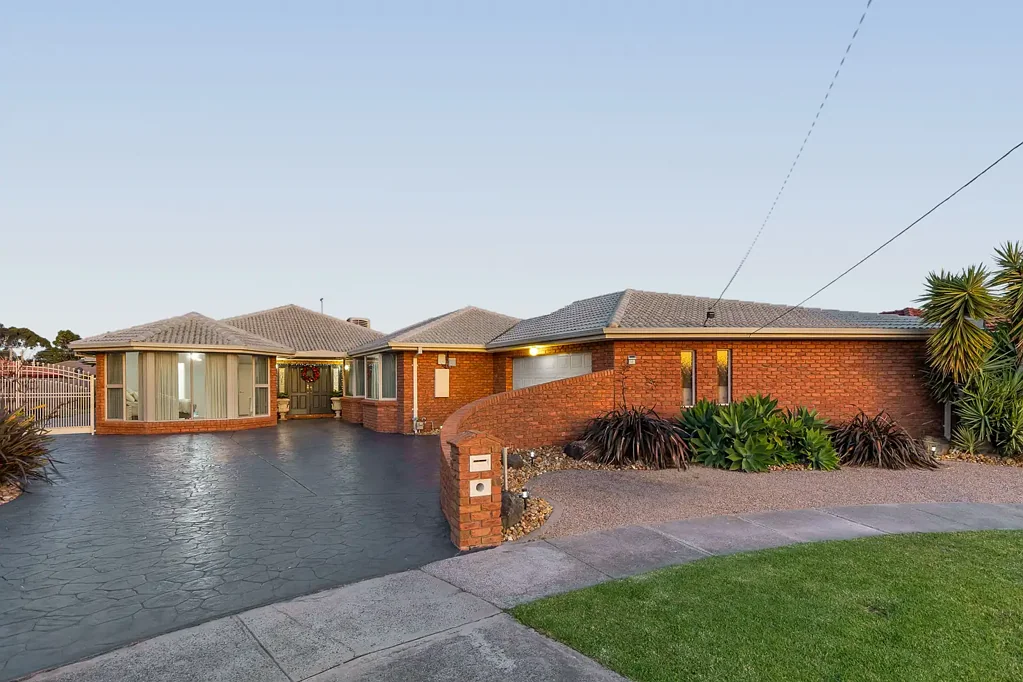 8 Fidler Court, Altona Meadows, VIC 3028