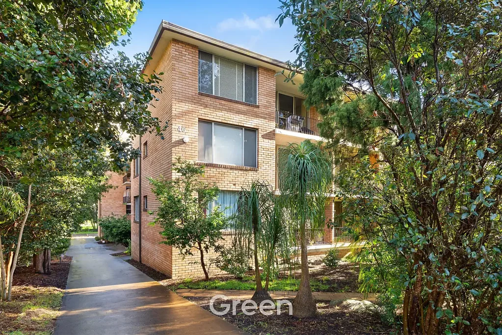 Freshly Updated, Bright North-Facing Two-Bedroom Unit in Prime Meadowbank Location