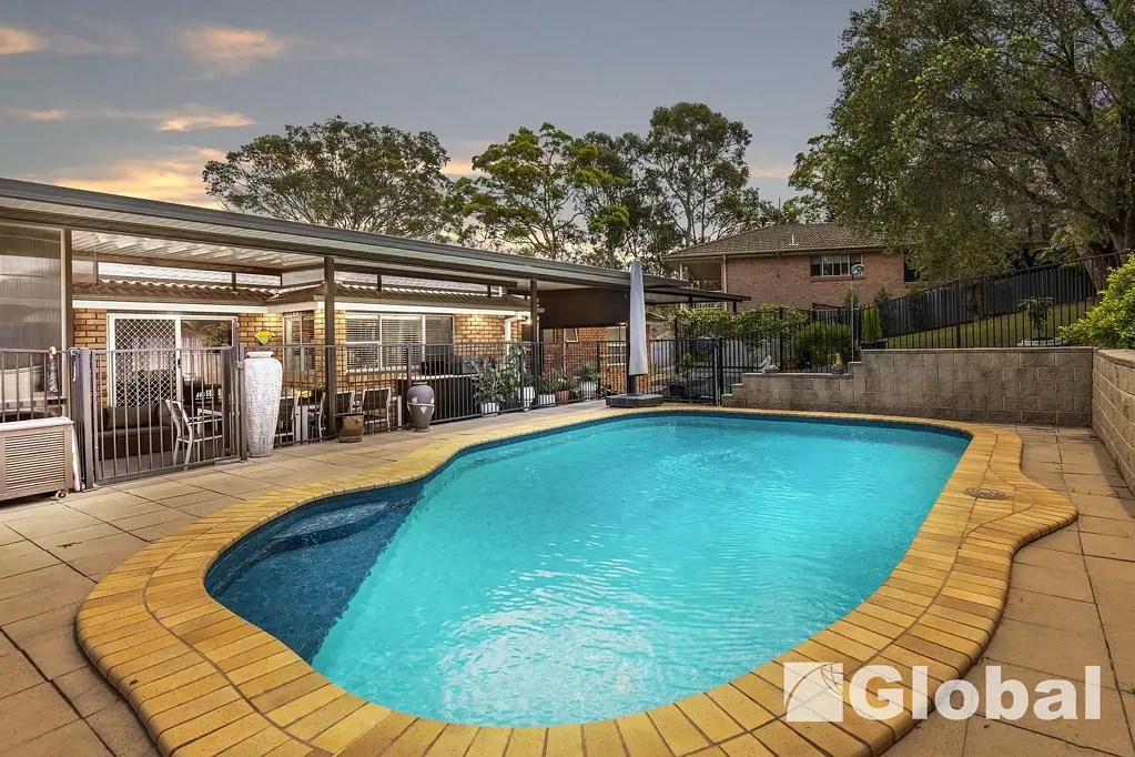 8 Potter Close, Fennell Bay, NSW 2283