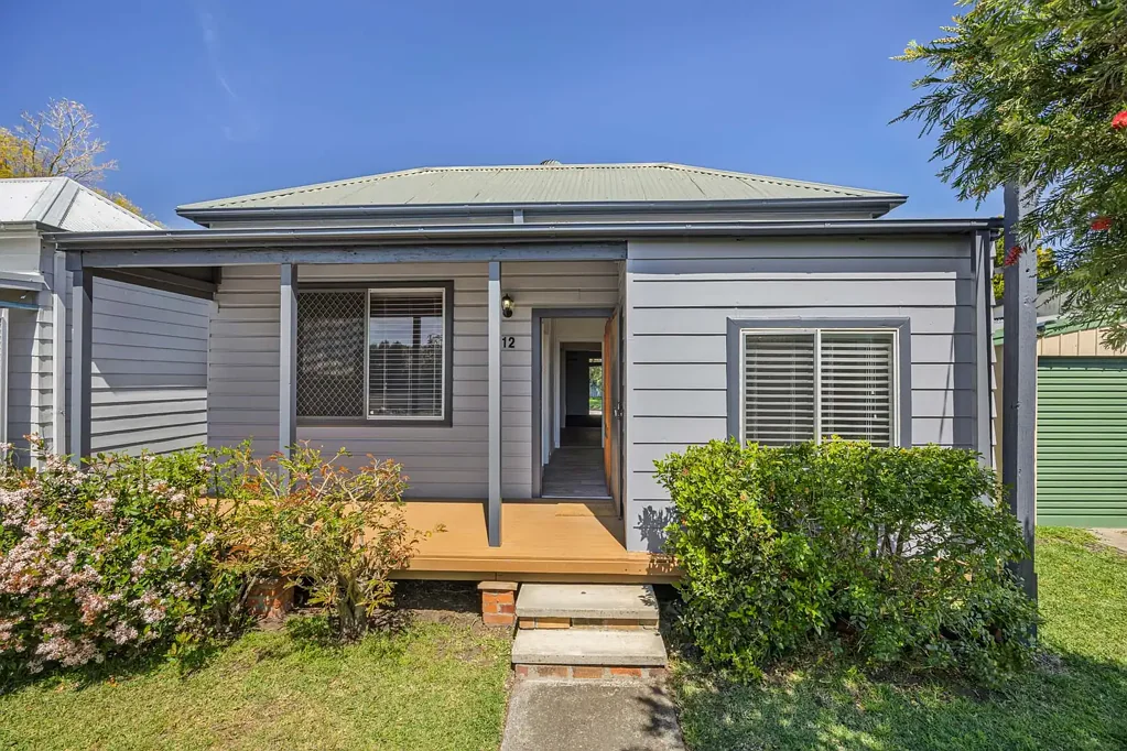 12 Second Street, Weston, NSW 2326