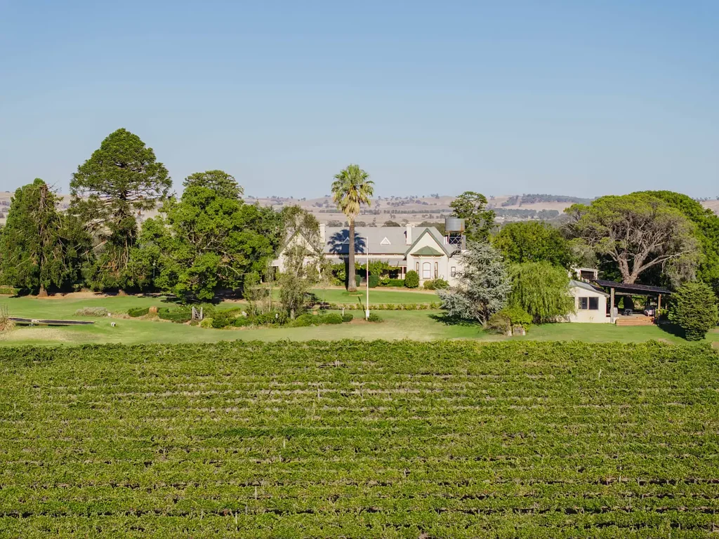 Wagga Wagga  'Borambola Homestead'