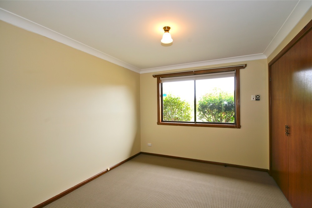 76 BATE ST, WENTWORTH FALLS NSW 2782, 0 Kuwarto, 0 Banyo, House