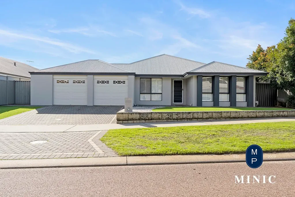 Byford 5 Slaapkamer Massive Family Stunner with Endless Possibilities!