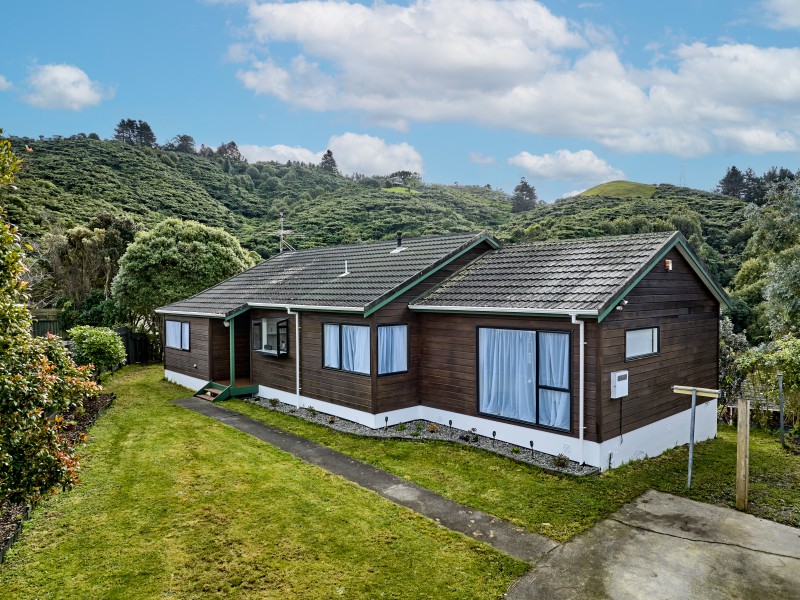 4 Opurere Grove, Tirohanga, Lower Hutt, 3 Kuwarto, 0 Banyo