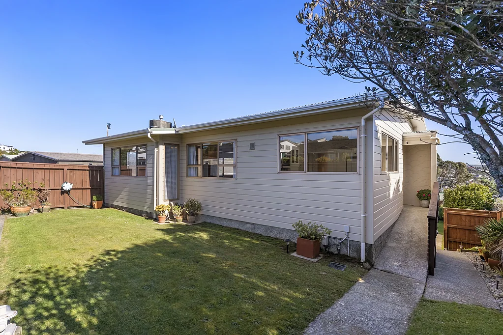 53 Fitzpatrick Street, Newlands, Wellington