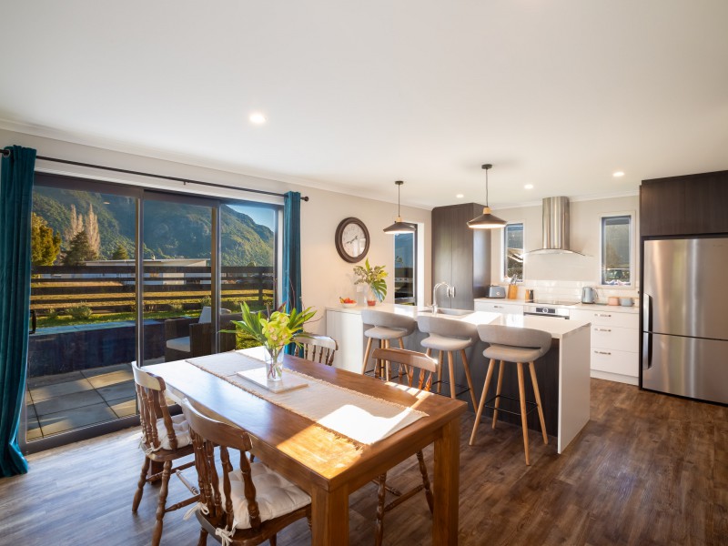 10 Lakefield Close, Kingston, Queenstown Lakes, 3 habitaciones, 0 baños