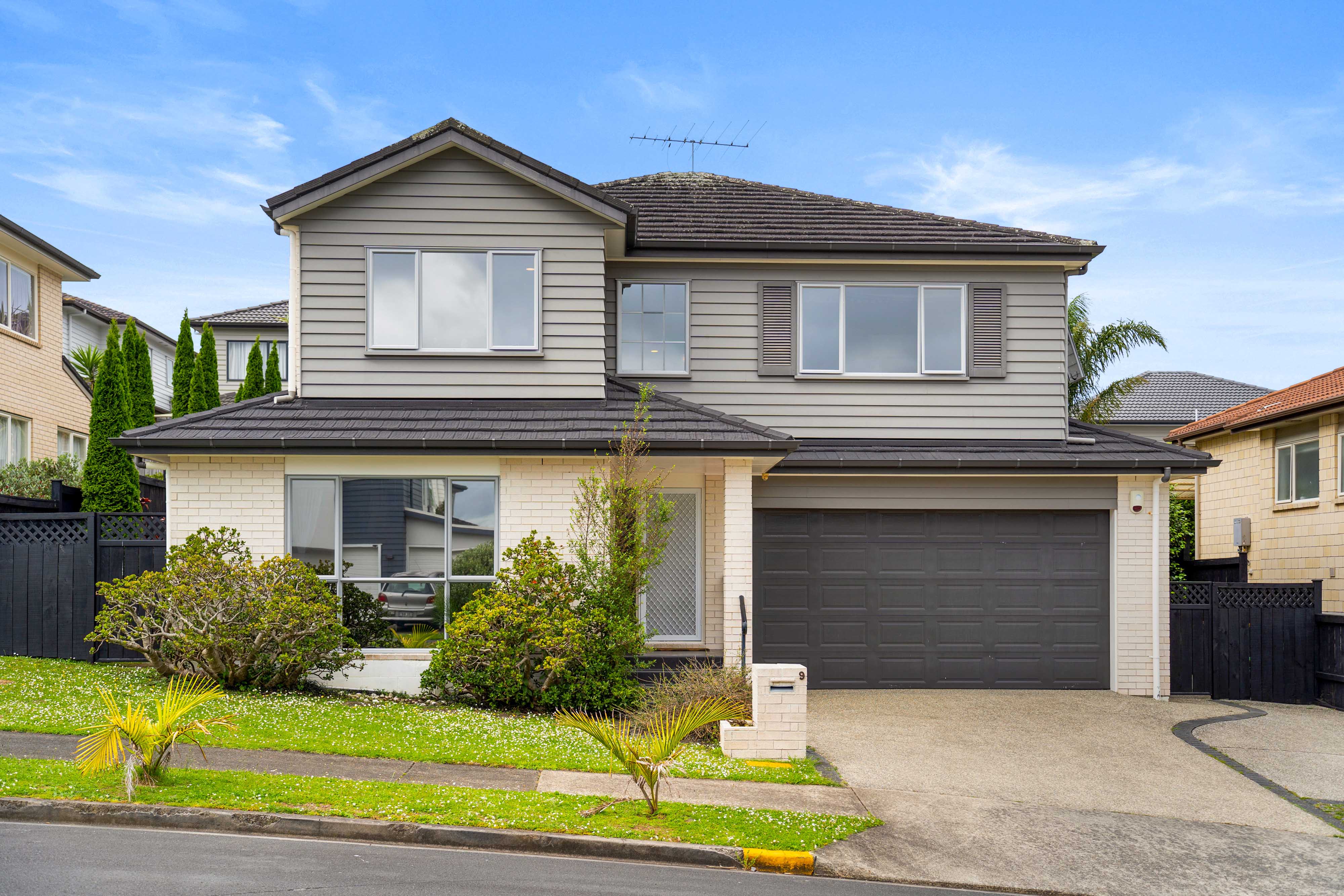 9 Seresin Crescent, Flat Bush, Auckland - Manukau, 5 rūma, 3 rūma horoi, House