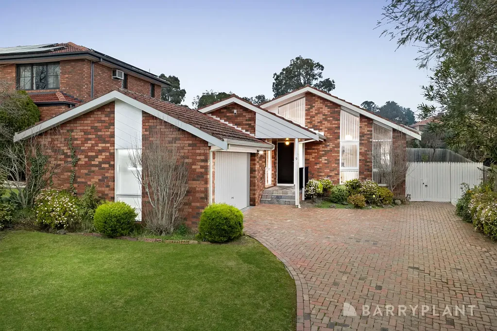 Doncaster East 4Habitaciones Expansive Family Living With Enduring Character