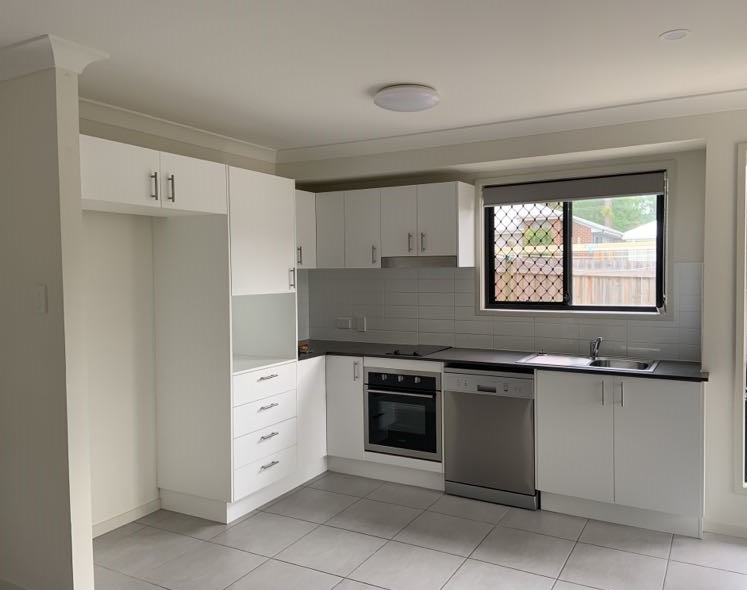 2 CHIKAMEENA ST, LOGAN RESERVE QLD 4133, 0 chambres, 0 salles de bain, House