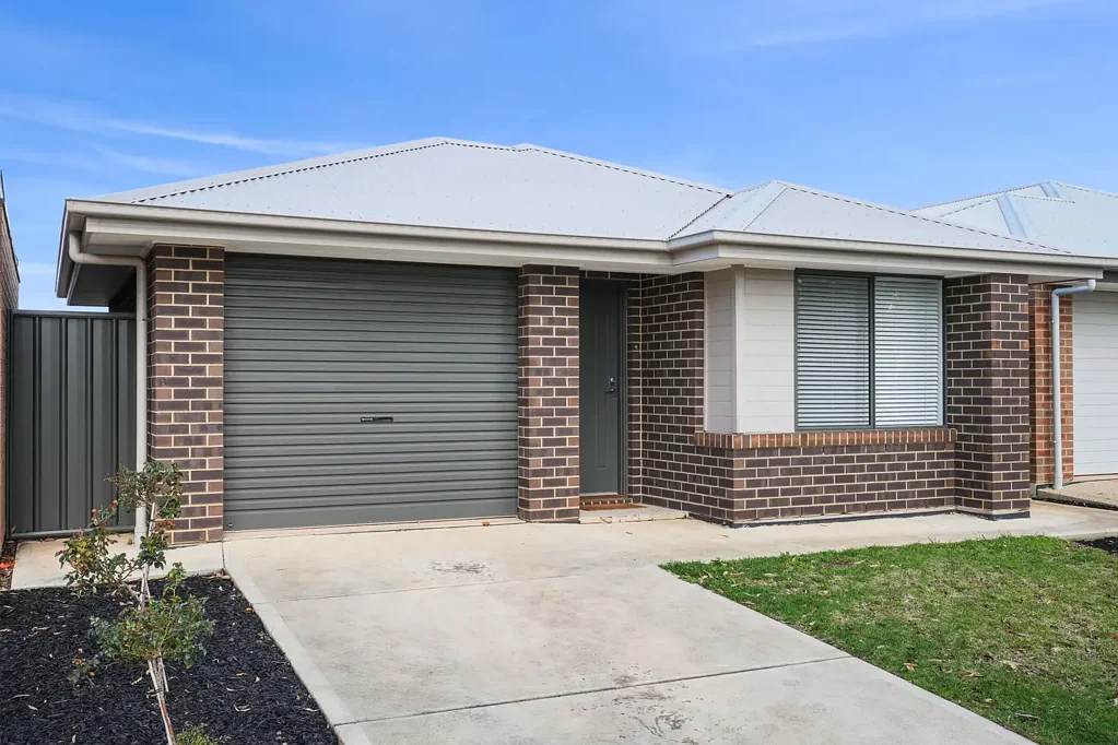 Andrews Farm 3कमरा Contemporary Style & Open Plan Space - Move In & Relax!