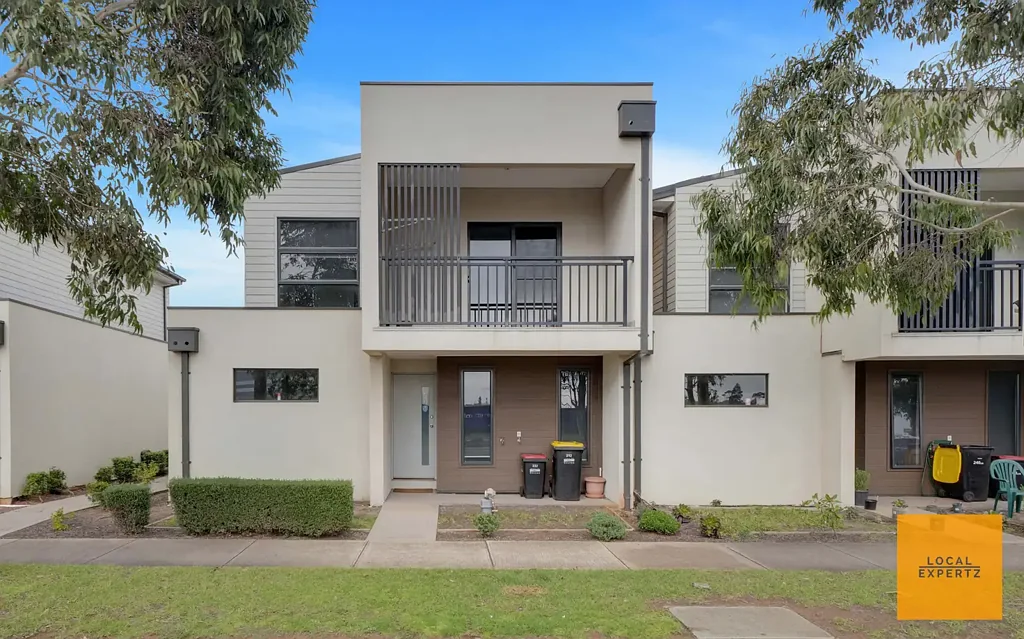 Modern & Convenient Living in the Heart of Cobblebank