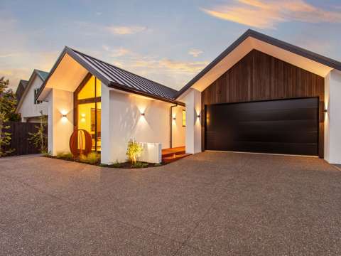 Fendalton 3房  Detailed and Bespoke - Single Level
