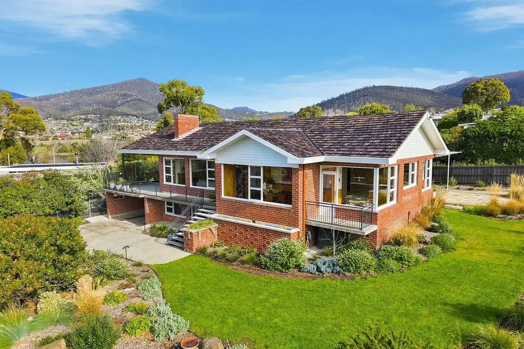 Berriedale 4Zimmer A considered revival of an exceptional mid-century home
