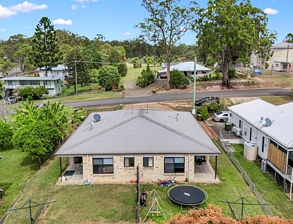 1/4 William Street, Gin Gin, QLD 4671, 3 ਕਮਰੇ, 2 ਬਾਥਰੂਮ, Unit