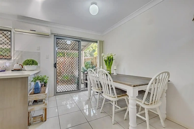 46 Preston Road, Wynnum West, QLD 4178, 3 slaapkamers, 2 badkamers, Townhouse