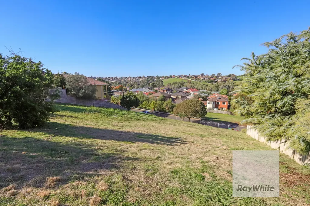 Gowanbrae Lovely 720m2 Allotment in Gowanbrae | $700k-$720k