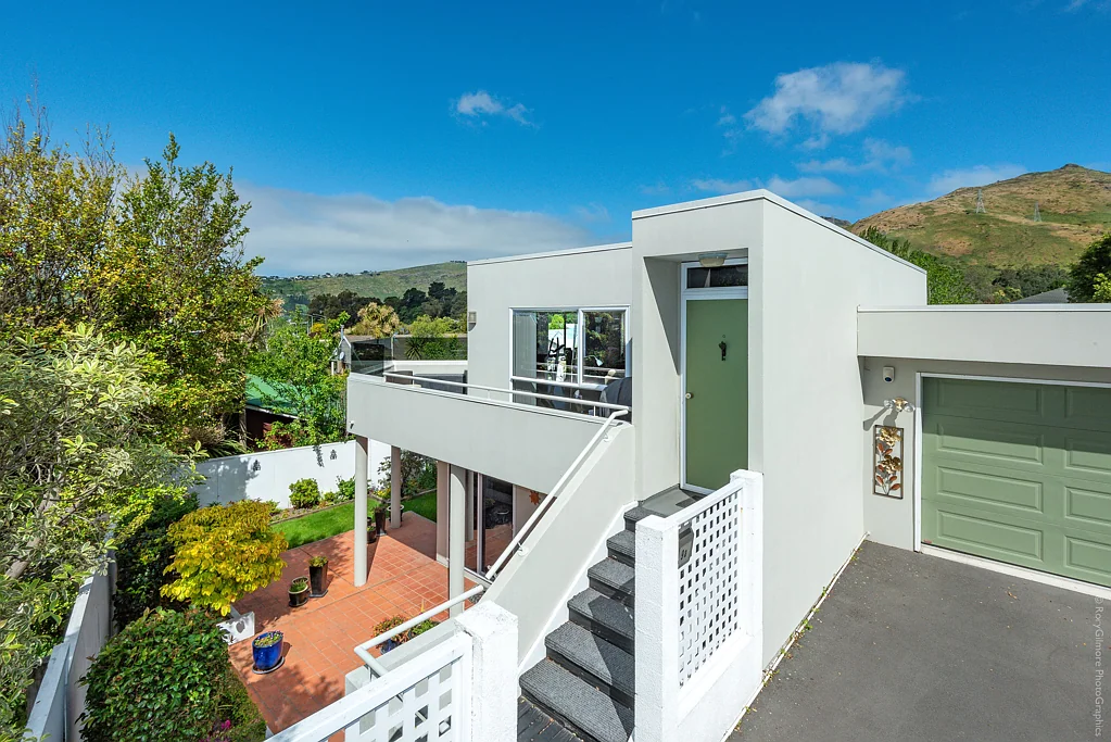 9A Avoca Valley Road, Heathcote, Christchurch City, Canterbury