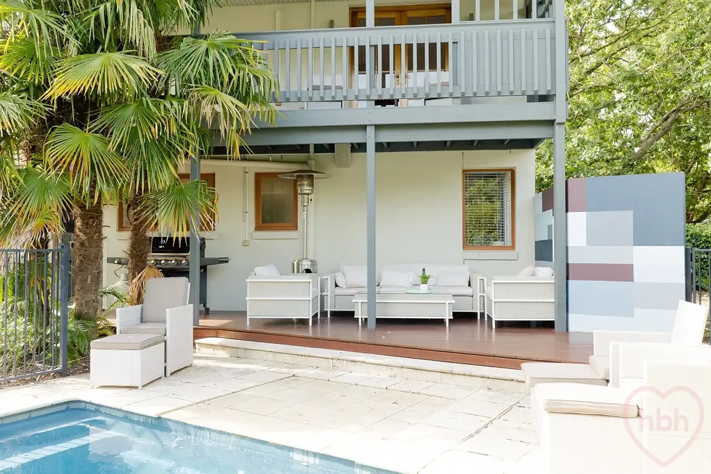 poolside.paradise