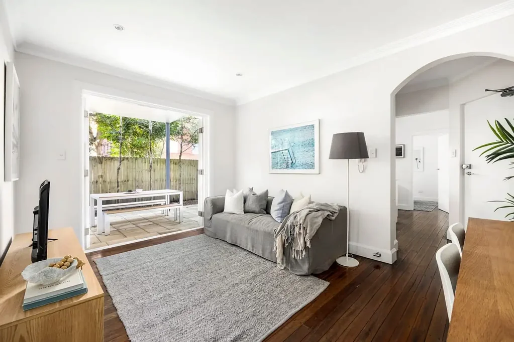 Two-Bedroom Apartment with Large Private Courtyard and Parking near Bondi Junction