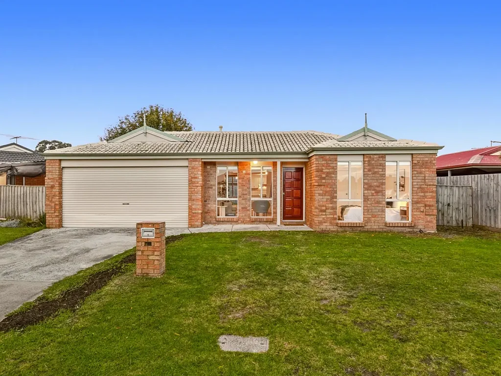 12 Maria Crescent, Pakenham, VIC 3810