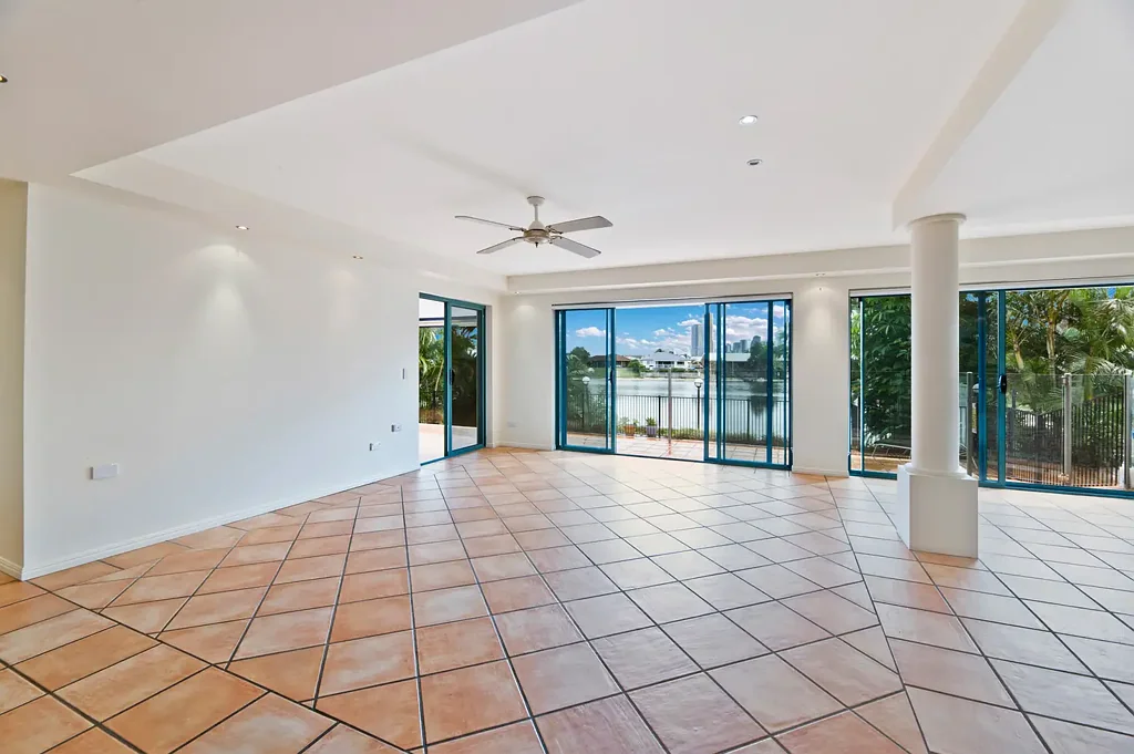 6 Cadence Avenue, Mermaid Waters, QLD 4218