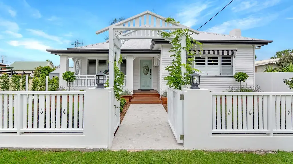 Wingham 3房  Hampton-inspired designer cottage