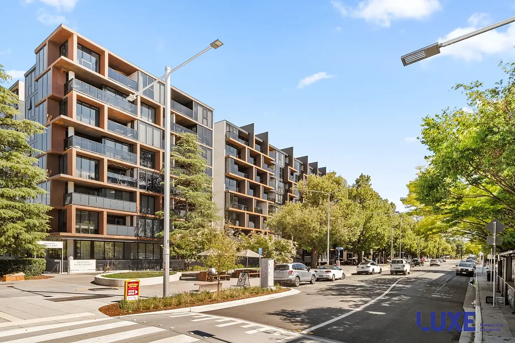 Modern apartment in the heart of Canberra!