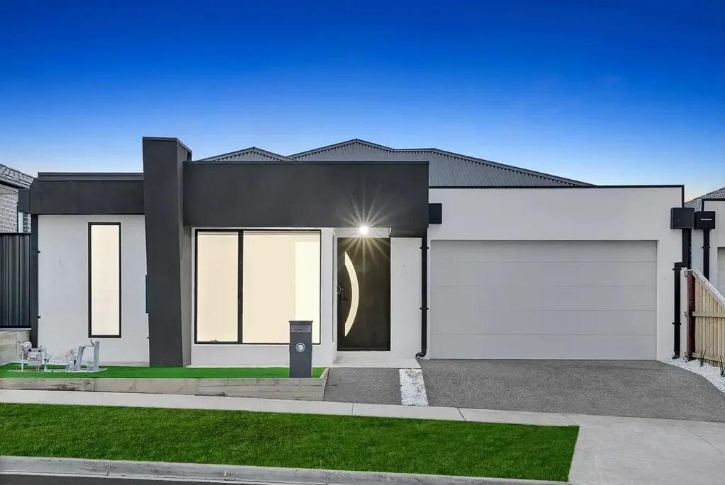 Spacious Family Retreat with Luxury Finishes