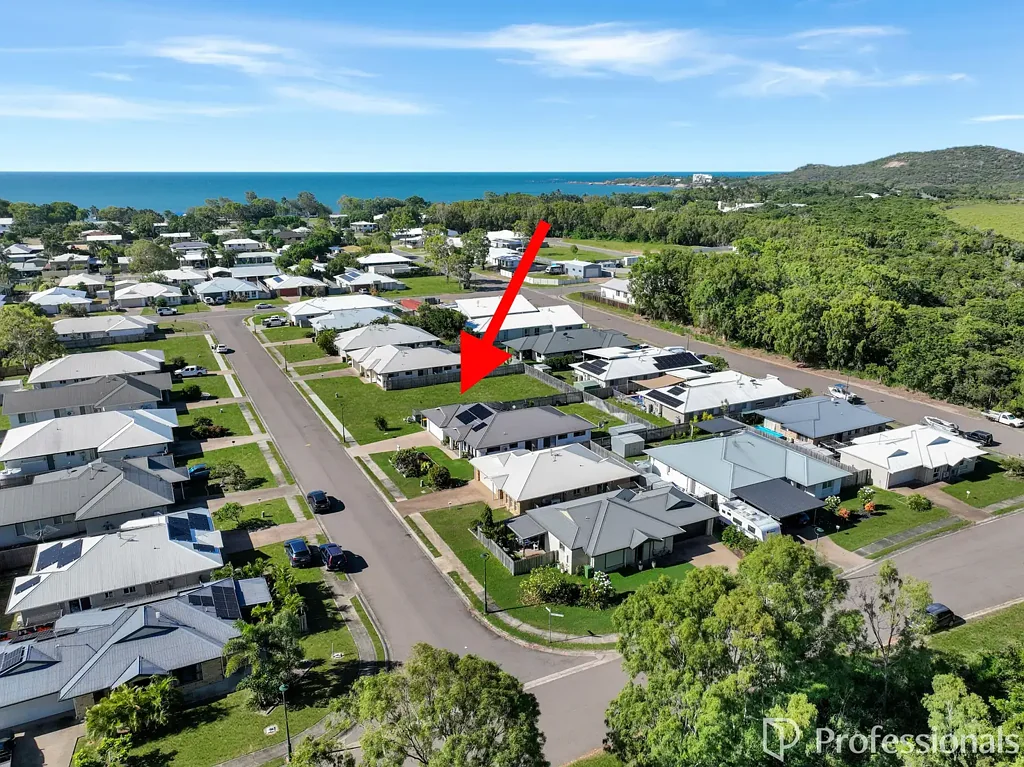 Bowen QUEENS BAY ESTATE - YOUR SLICE OF PARADISE AWAITS!