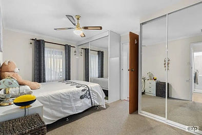 11 Illalong Crescent, Munno Para, SA 5115, 3 slaapkamers, 1 badkamers, House