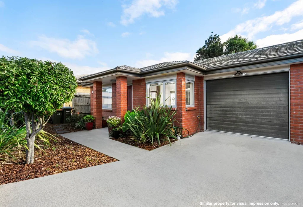 Avondale 2 Bedroom Single Level B & T – Lifestyle Living at Its Best!