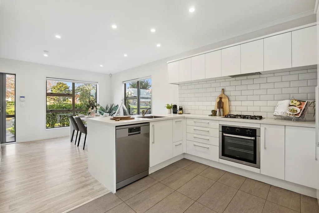 11 Nganui Avenue, Conifer Grove, Papakura, Auckland