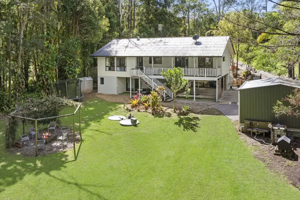 Mooloolah Valley 6房  Private Hinterland Escape with Exceptional Dual Living
