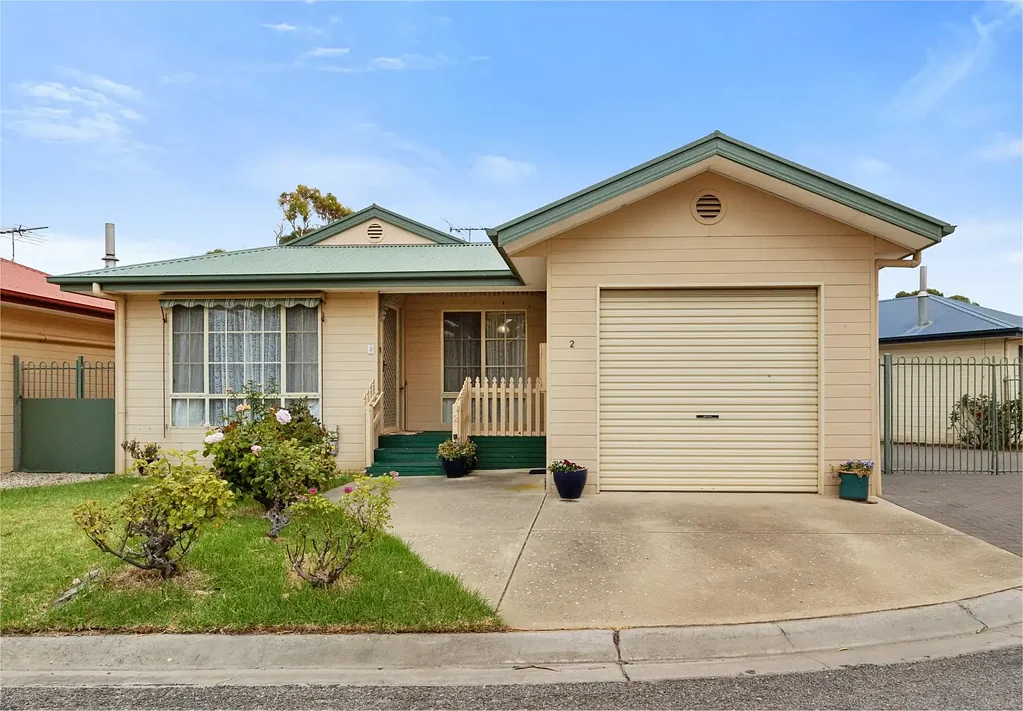 Normanville 2房  UNDER CONTRACT