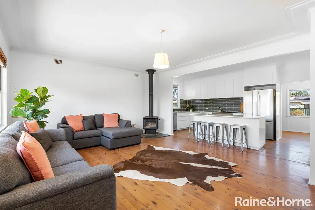 Shoalhaven Heads 3 Slaapkamer Coastal Cottage Living with Shed & Potential