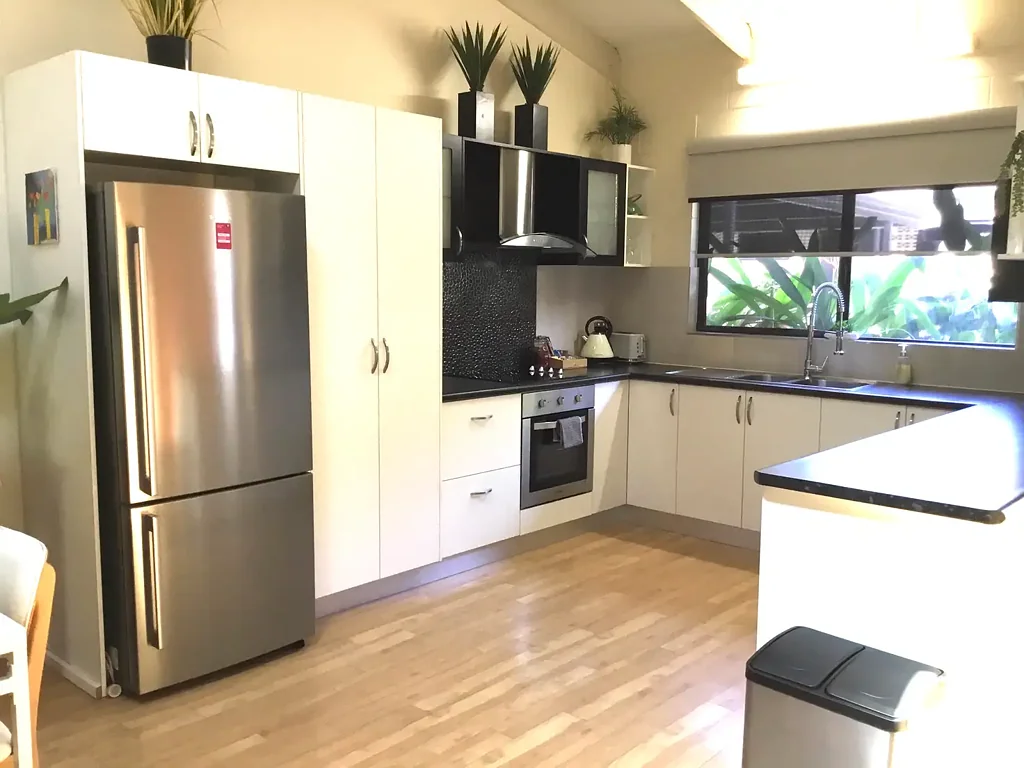 Parap 2 Bedroom Tropical Oasis close to the city