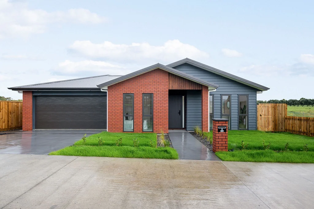 Te Awamutu 4બેડરૂમ Fresh, Modern and Ready to Enjoy