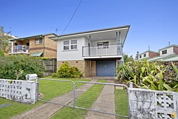 31 Chestnut Street, Wynnum