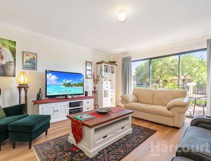1/56 Nottinghill Street, Joondalup, WA 6027, 3 Bedrooms, 2 Bathrooms, House