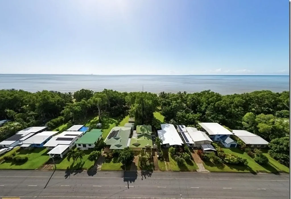 Bramston Beach 4ਬੈੱਡਰੂਮ Beachfront Beauty with Dual Living