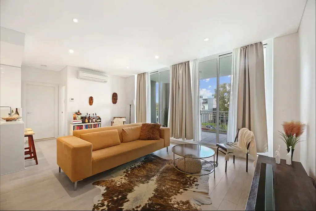303/18 Woodlands Avenue, Breakfast Point, NSW 2137