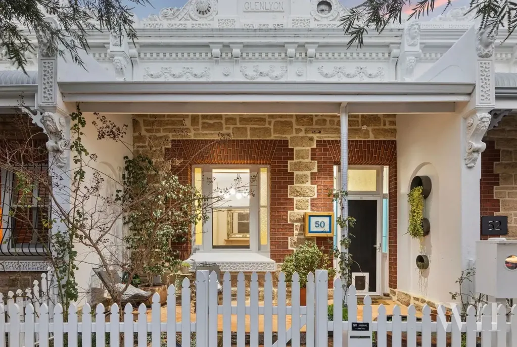East Fremantle 3ਬੈੱਡਰੂਮ History Reimagined in Perfect Plympton Position