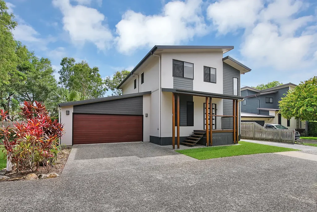 North Mackay 4 Bedroom Premier Location, Secure a mooring Yacht OR Offer Charter - ONLY 9 YEARS OLD Currently -  RENTED $750.00 per week