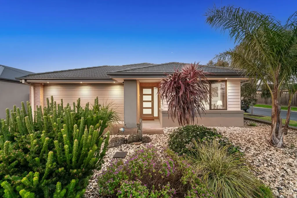 2 Yellowstone Avenue, Curlewis, VIC 3222