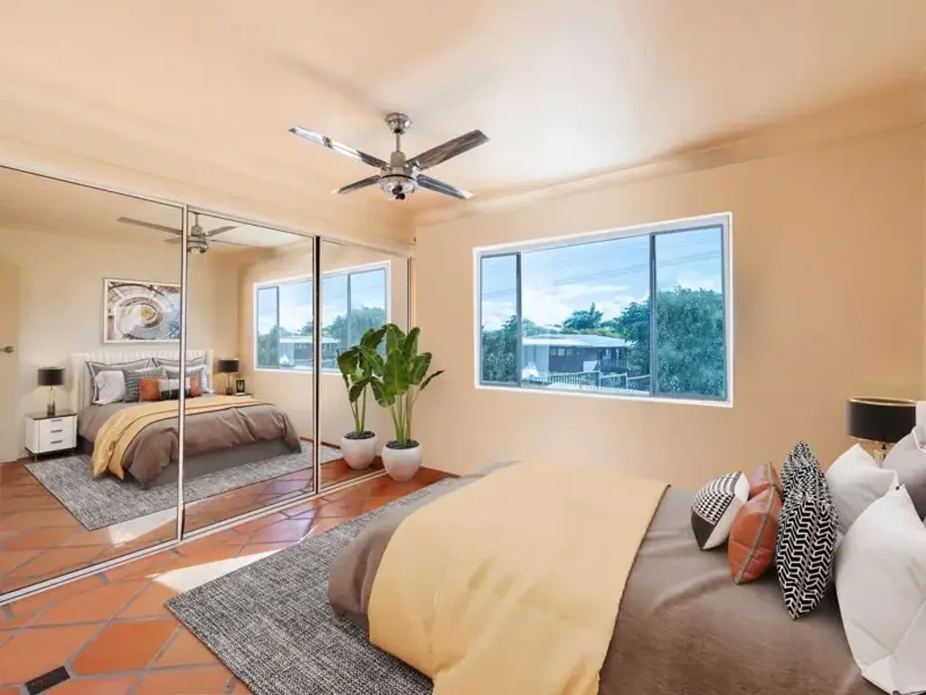 17 Crest Ave, Boyne Island, QLD 4680